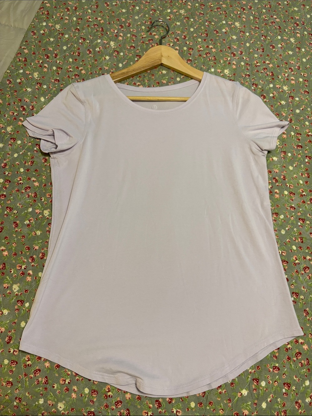 lululemon athletica Short Sleeve Scoop Tee in Pale Lavender